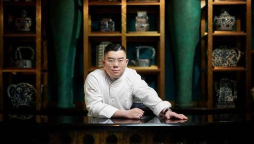 Chef Zhang Presents Bold New Menu at Golden Flower Restaurant Macao - TRAVELINDEX-TOP25RESTAURANTS Chef Zhang Presents Bold New Menu at Golden Flower Restaurant Macau