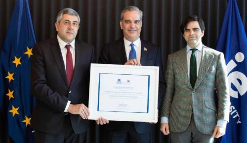 Dominican President, UNWTO and IE University Announce Education Scholarships-TRAVELINDEX Dominican President, UNWTO and IE University Announce Education Scholarships